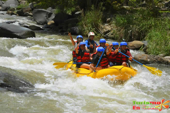 Descenso En Rio y Rafting En El Rio Filobobos Veracruz
