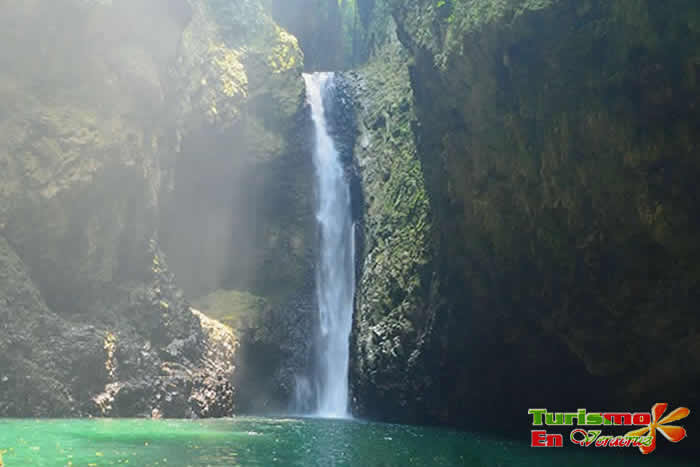 Cascada El Encanto El Rio Filobobos Veracruz
